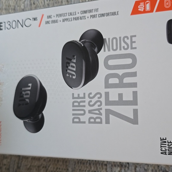 JBL BRAND TUNE 130NC PURE BASS BLUETOOTH SOUND EAR BUDS - Picture 4 of 11